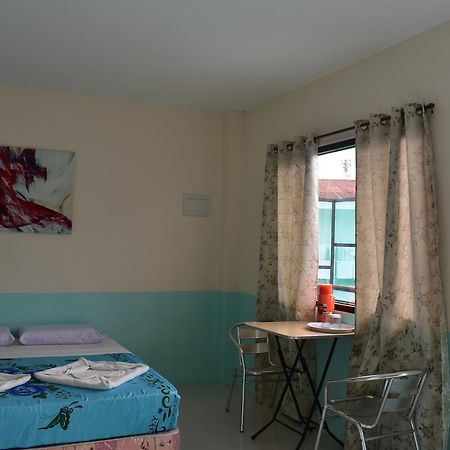 Richdel Hotel Resort Lapu-Lapu City Esterno foto