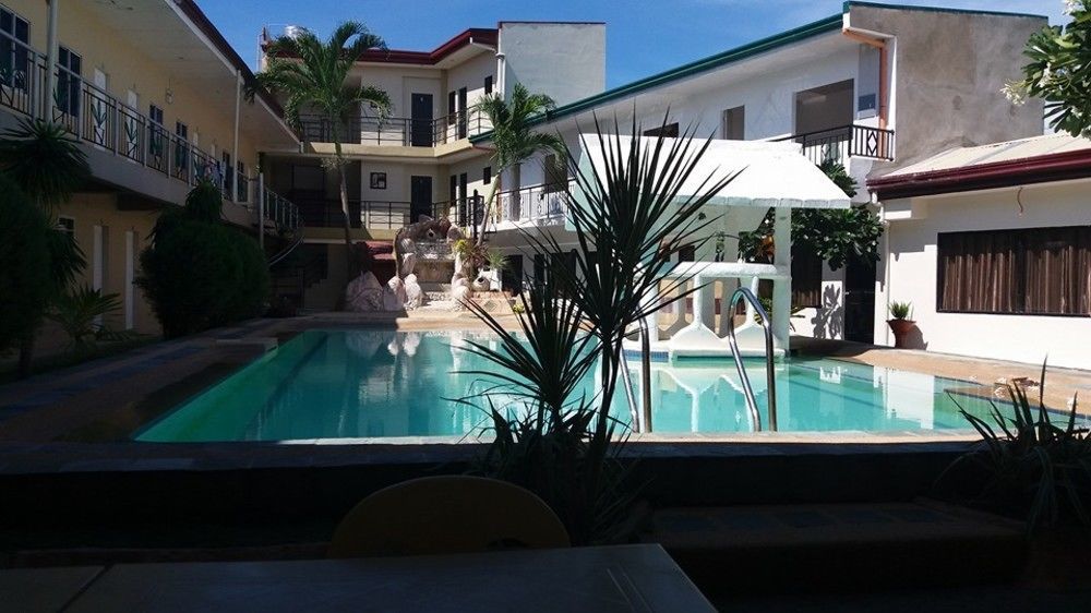 Richdel Hotel Resort Lapu-Lapu City Esterno foto
