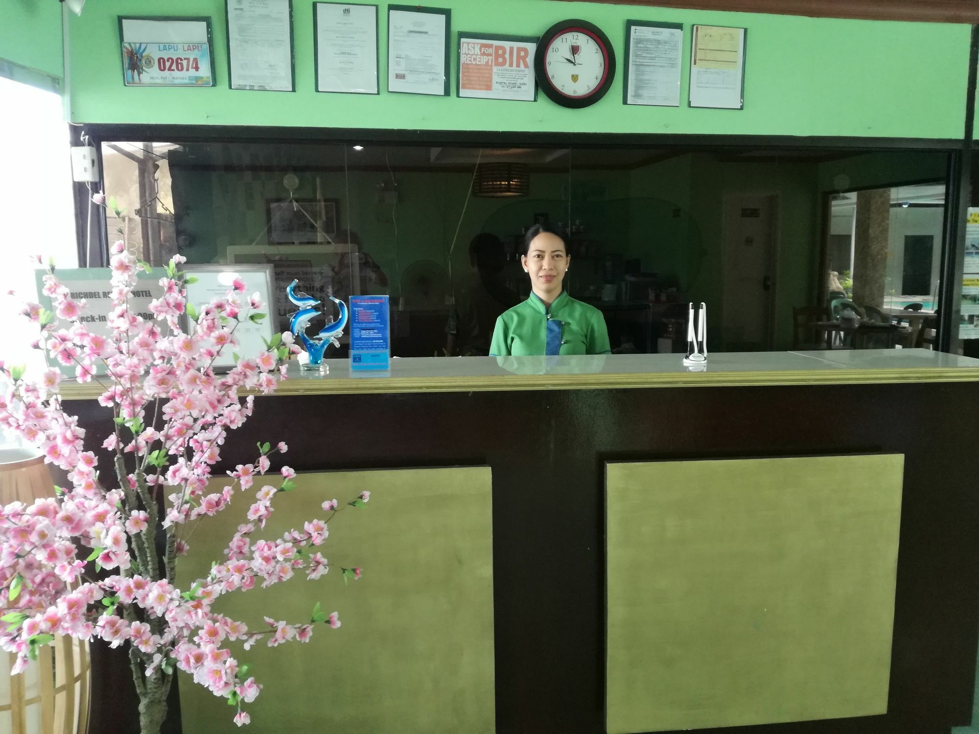 Richdel Hotel Resort Lapu-Lapu City Esterno foto