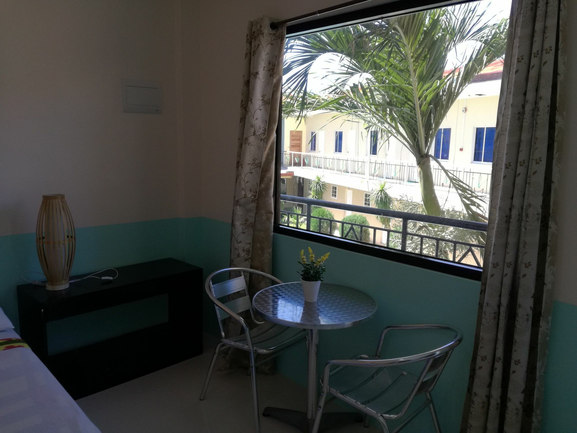 Richdel Hotel Resort Lapu-Lapu City Esterno foto